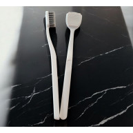 Periuta de dinti + curatitor pentru limba Ruttn