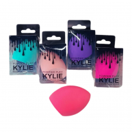 Burete de machiaj Kylie BG3960