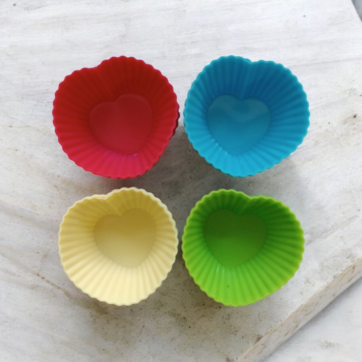 Set forme silicon pentru briose, inima, 12 buc — fotografia 4