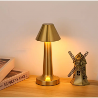 Lampa de masa LED Piramid