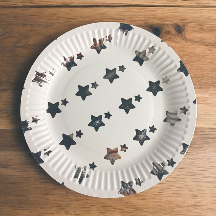 Set 10 farfurii de unica folosinta din hartie, 22,5cm