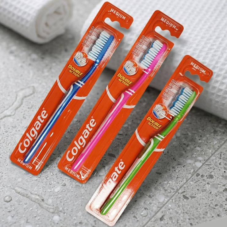 Perie de dinti Colgate Mix