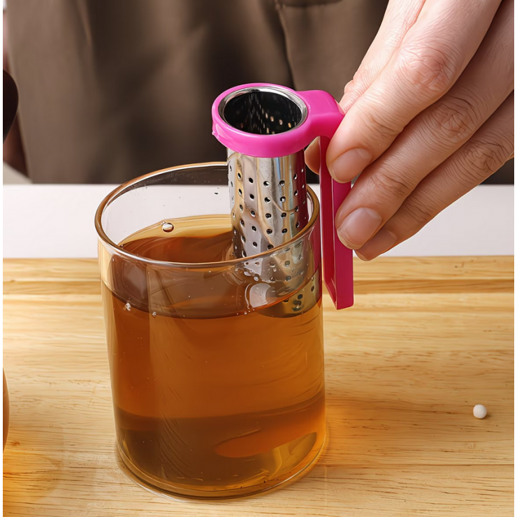 Infuzor ceai, pentru cana, cu fixator